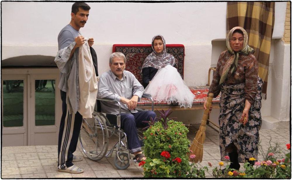 نمایی از «خانه دیگری»